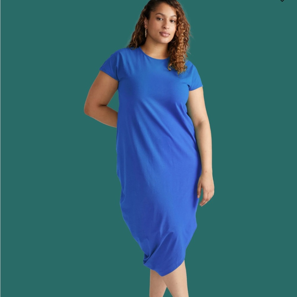 Universal Standard Geneva Dress - Picture 3 of 9